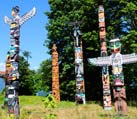 totems in stanley park
