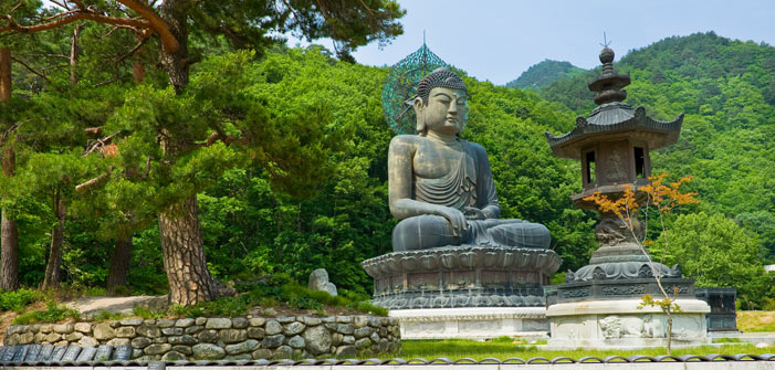 giant-statue-buddha-sinheungsa