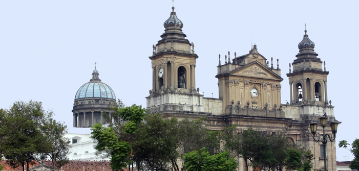 guatemalacity-cathedral