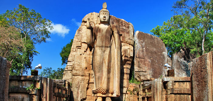statue-of-buddha-sri-lanka